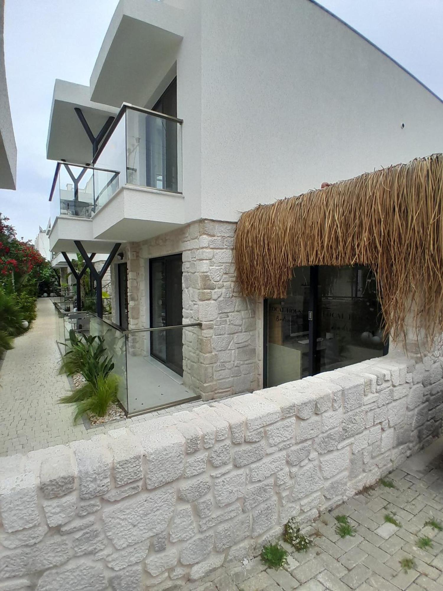 Bodrum Local House Luaran gambar